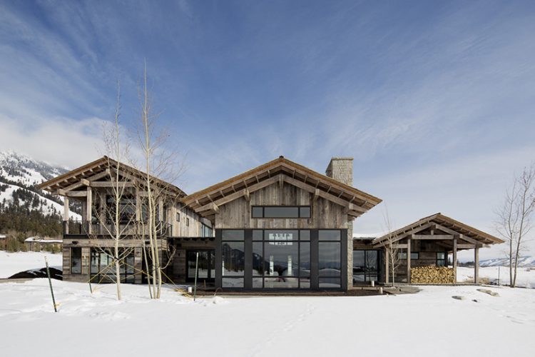 Строительство деревянных домов по технологии timber frame и post and beam в лучших канадских традициях